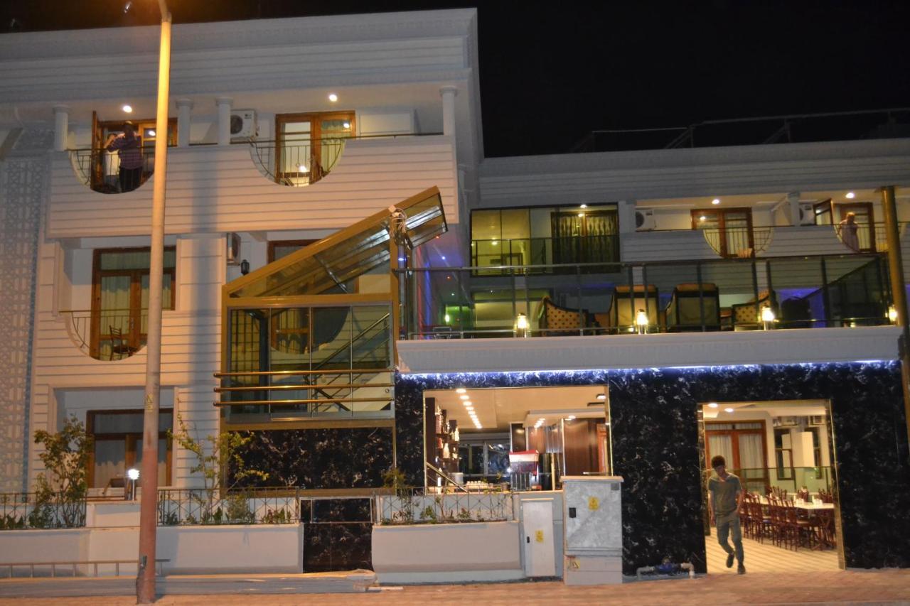 Britannia Hotel Village كمر المظهر الخارجي الصورة