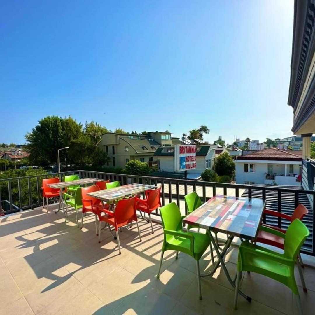 Britannia Hotel Village كمر المظهر الخارجي الصورة